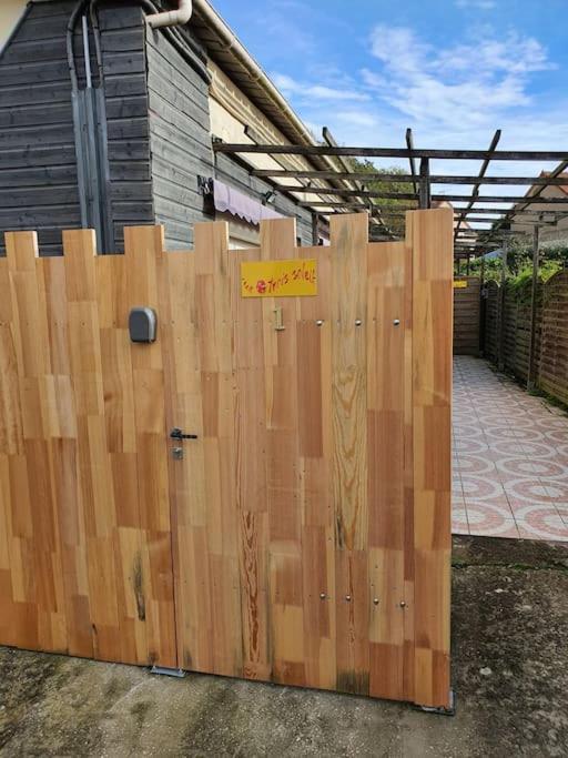 Charmante Maison 1 Chambre Avec Terrasse N'1 Équihen-Plage Exteriör bild